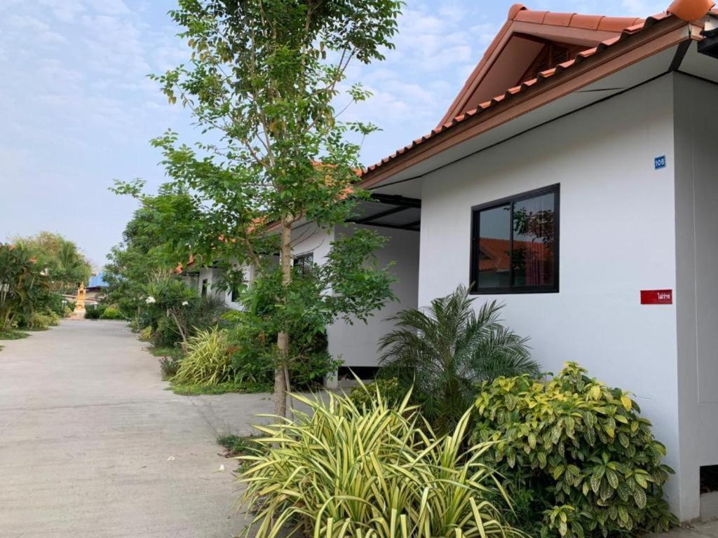 Nangrong Garden Home Zewnętrze zdjęcie