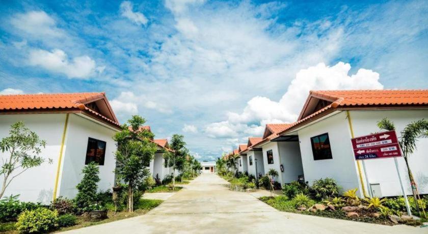 Nangrong Garden Home Zewnętrze zdjęcie